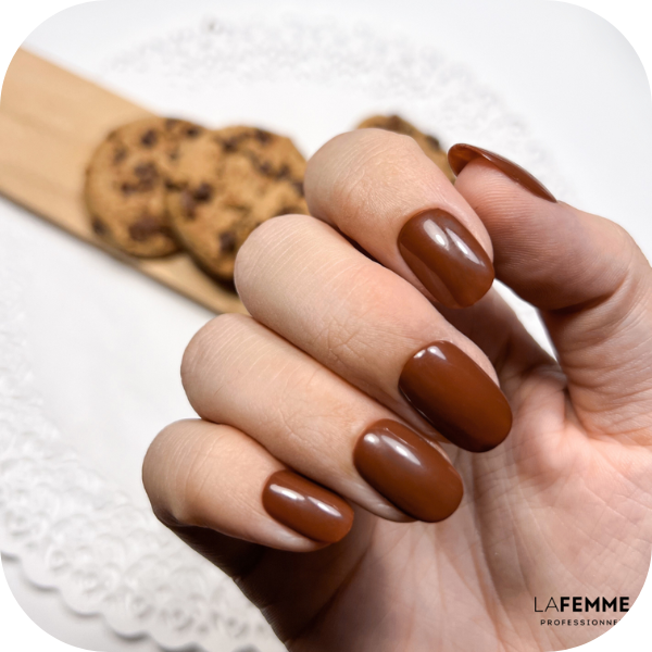 Unghie autunnali marroni 