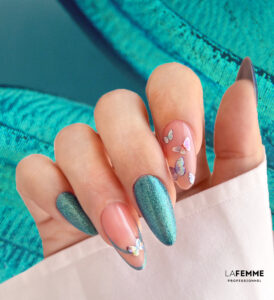 Unghie Primavera con Farfalle