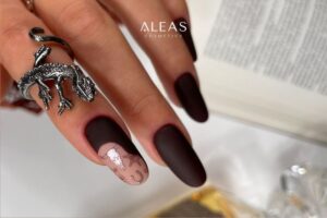 Copertina blog nail art marrone western smalto semipermanente