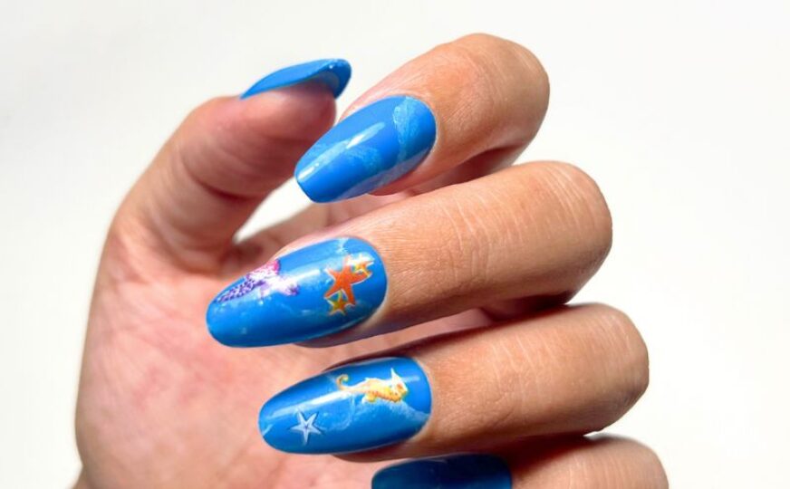 Manicure Estiva Azzurra