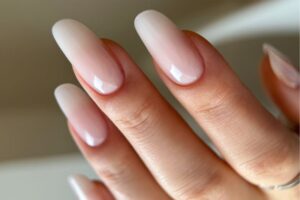 Refill unghie con gel senza limatura